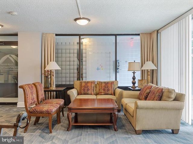 1515 S ARLINGTON RIDGE RD #603, Arlington, VA 22202