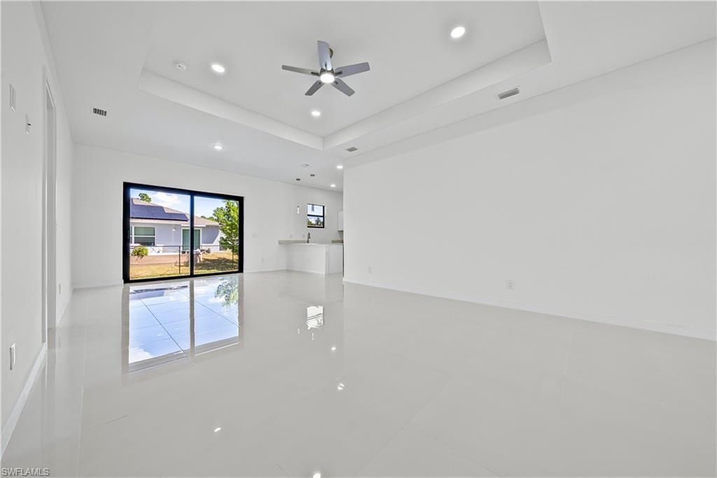 447 Redwing ST, LEHIGH ACRES, FL 33974 — photo 3