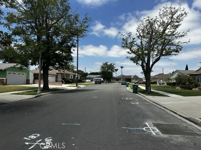 3650 E Poppy, Long Beach, CA 90805