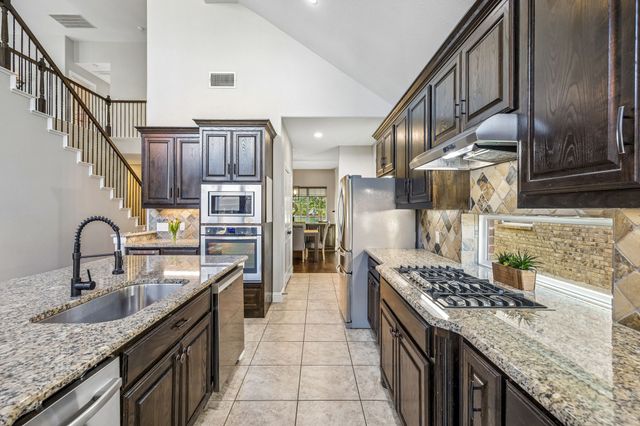 15632 Sweetpine Lane, Fort Worth, TX 76262