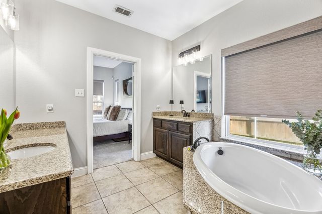 15632 Sweetpine Lane, Fort Worth, TX 76262