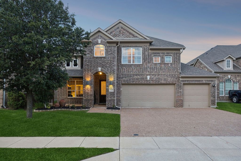 15632 Sweetpine Lane, Fort Worth, TX 76262