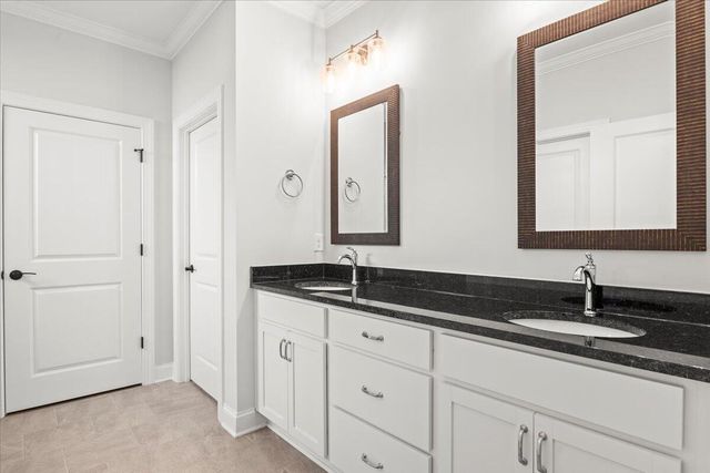 98 Winchester Drive, Rossville, GA 30741