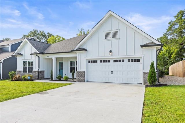 98 Winchester Drive, Rossville, GA 30741