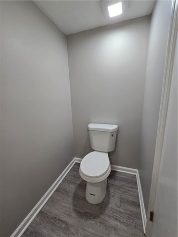 900 Lanier Blvd 6, Brunswick, GA 31520