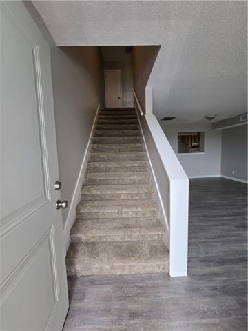 900 Lanier Blvd 6, Brunswick, GA 31520