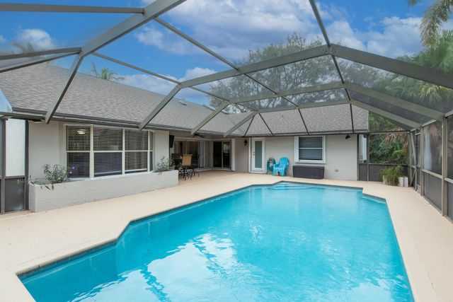 1741 Grantham Drive, Wellington, FL 33414
