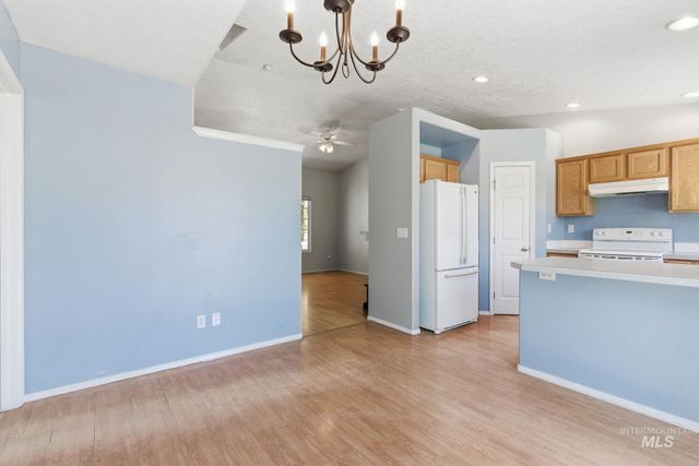 602 E Rosemary Street, Kuna, ID 83634
