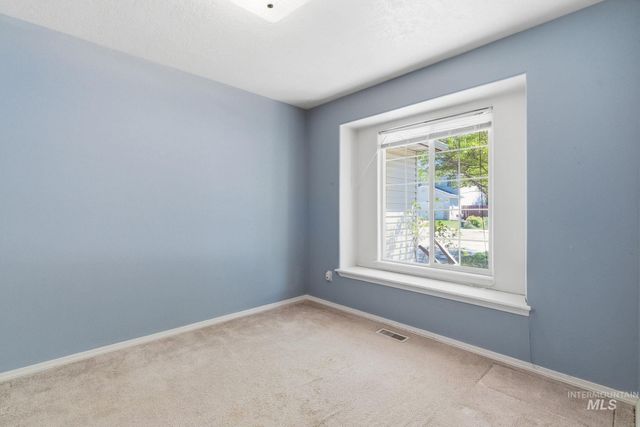 602 E Rosemary Street, Kuna, ID 83634