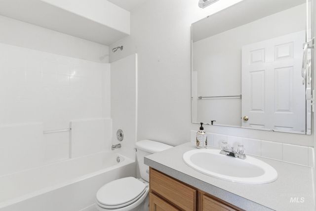602 E Rosemary Street, Kuna, ID 83634