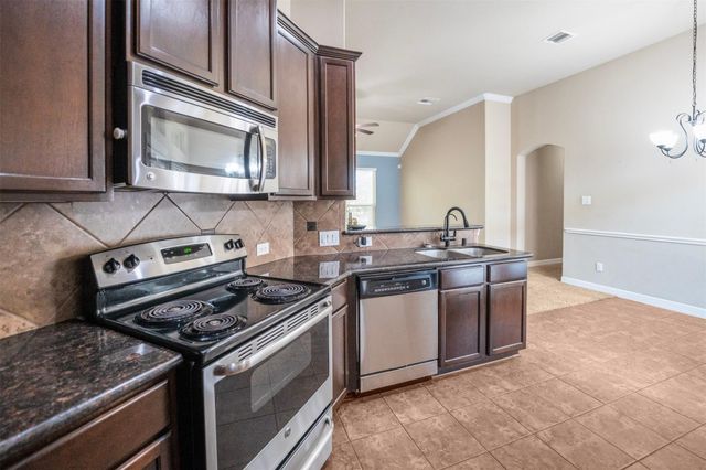 246 Clear Water Street E, Montgomery, TX 77356