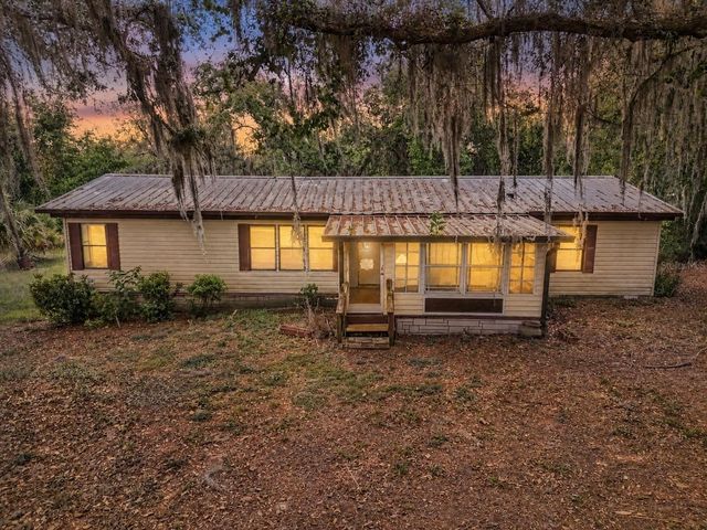 18007 SE 90TH STREET, Ocklawaha, FL 32179