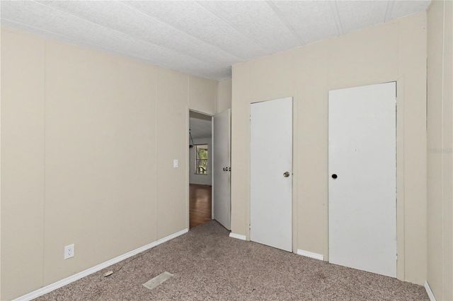 18007 SE 90TH STREET, Ocklawaha, FL 32179
