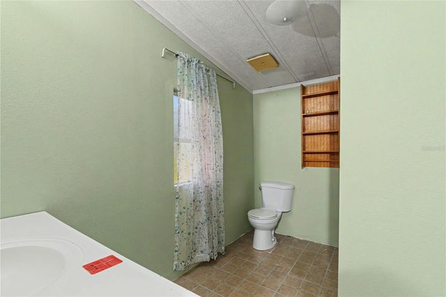 18007 SE 90TH STREET, Ocklawaha, FL 32179