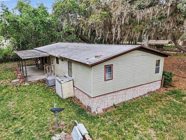 18007 SE 90TH STREET, Ocklawaha, FL 32179