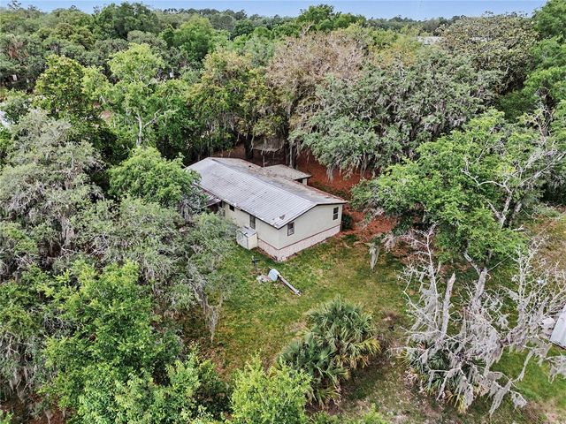 18007 SE 90TH STREET, Ocklawaha, FL 32179