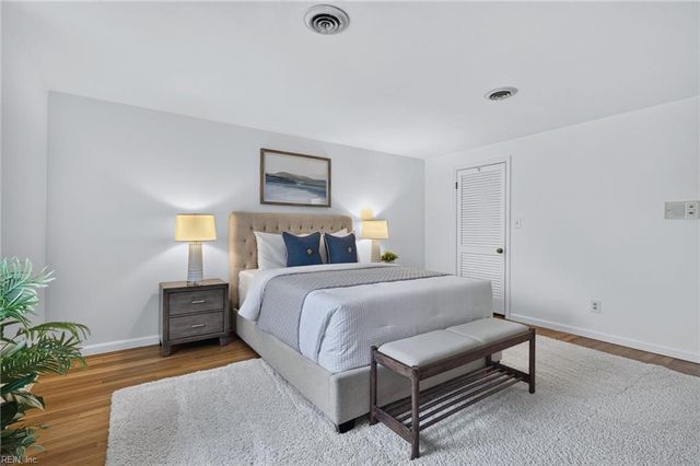 916 Five Forks RD, Virginia Beach, VA 23455