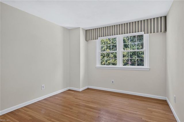 916 Five Forks RD, Virginia Beach, VA 23455