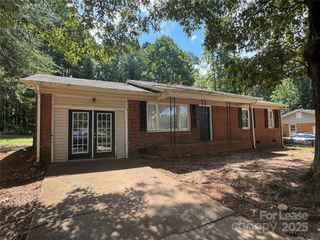 1502 Northwoods Drive, Kings Mountain, NC 28086