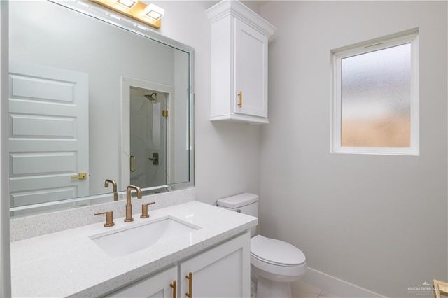 1216 E Evergreen Avenue, San Juan, TX 78589