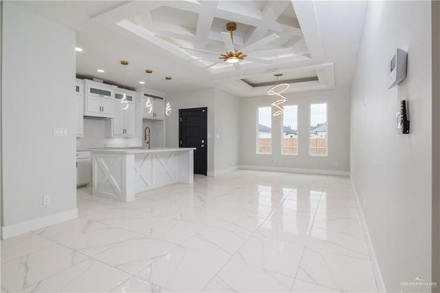 1216 E Evergreen Avenue, San Juan, TX 78589