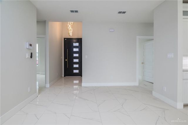 1216 E Evergreen Avenue, San Juan, TX 78589