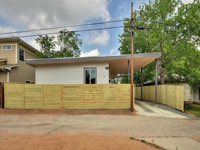 2103 E 14th ST B, Austin, TX 78702