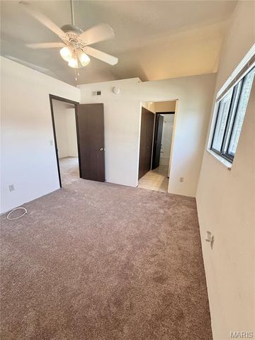 141 ASHLEY Drive, Fairview Heights, IL 62208