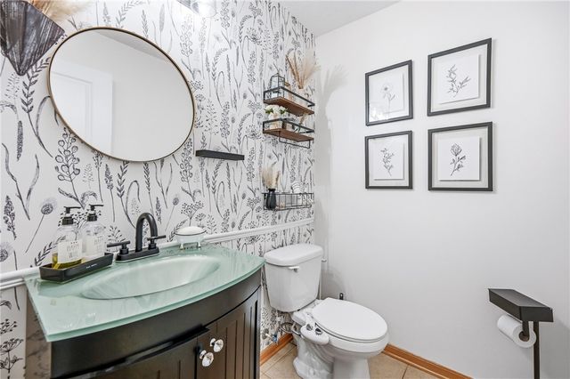 3173 SARANAC DR, South Pymatuning Twp, PA 16150