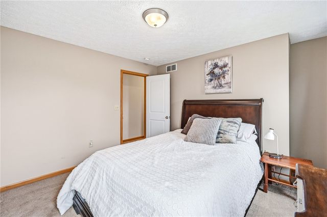 3173 SARANAC DR, South Pymatuning Twp, PA 16150