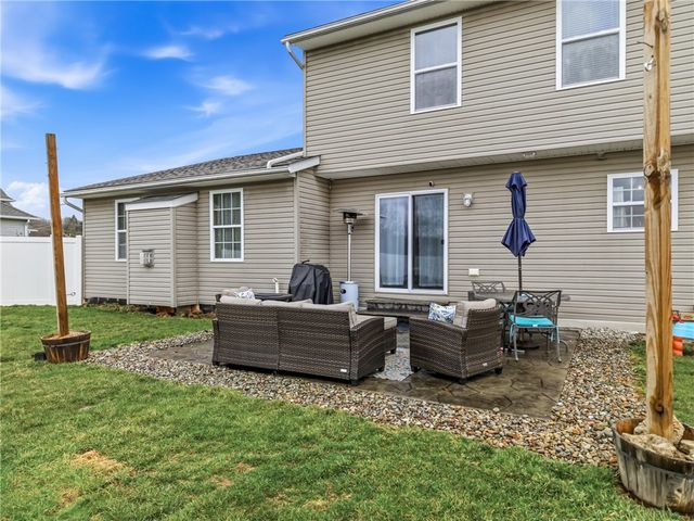 3173 SARANAC DR, South Pymatuning Twp, PA 16150