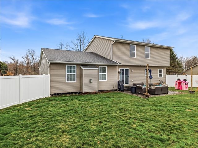 3173 SARANAC DR, South Pymatuning Twp, PA 16150