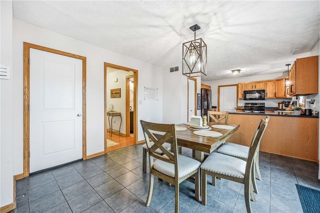 3173 SARANAC DR, South Pymatuning Twp, PA 16150