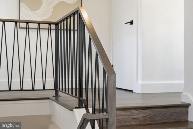 3415 BARGER DR, Falls Church, VA 22044