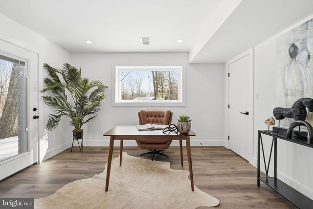 3415 BARGER DR, Falls Church, VA 22044