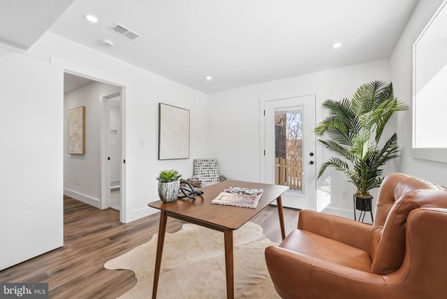 3415 BARGER DR, Falls Church, VA 22044