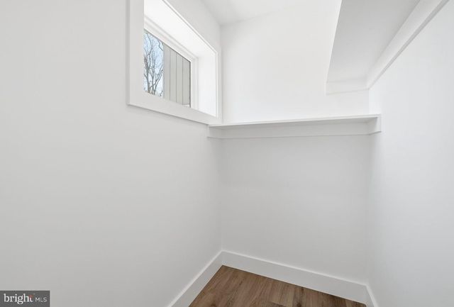 3415 BARGER DR, Falls Church, VA 22044