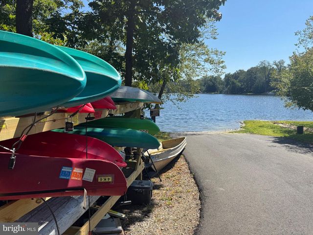 3415 BARGER DR, Falls Church, VA 22044