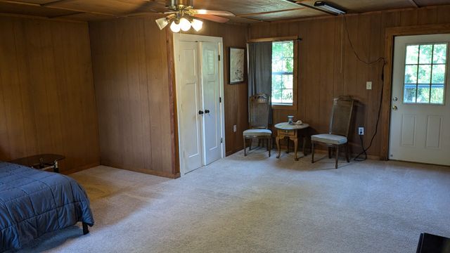 1215 Meadow Rd, Cookeville, TN 38501