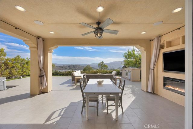 7 Paladino Court, Rancho Mission Viejo, CA 92694