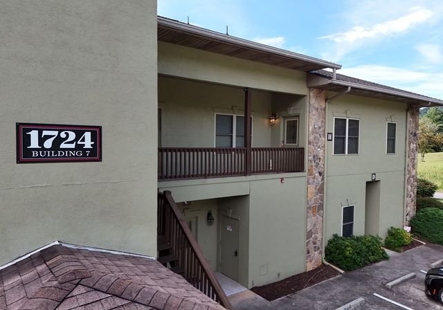 1724-H Watercrest Way, Hiawassee, GA 30546