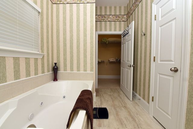 1724-H Watercrest Way, Hiawassee, GA 30546