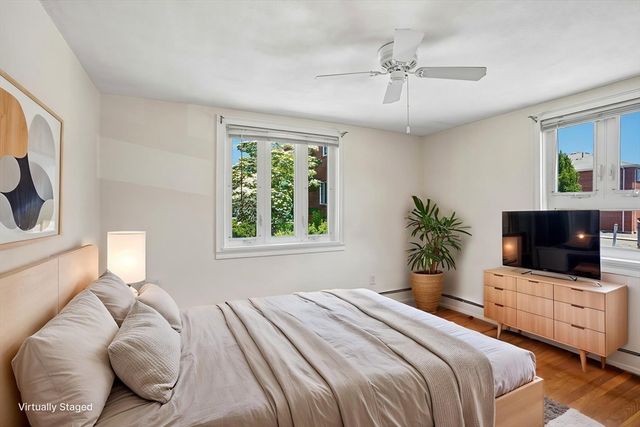 145 Warren St. 7, Watertown, MA 02472