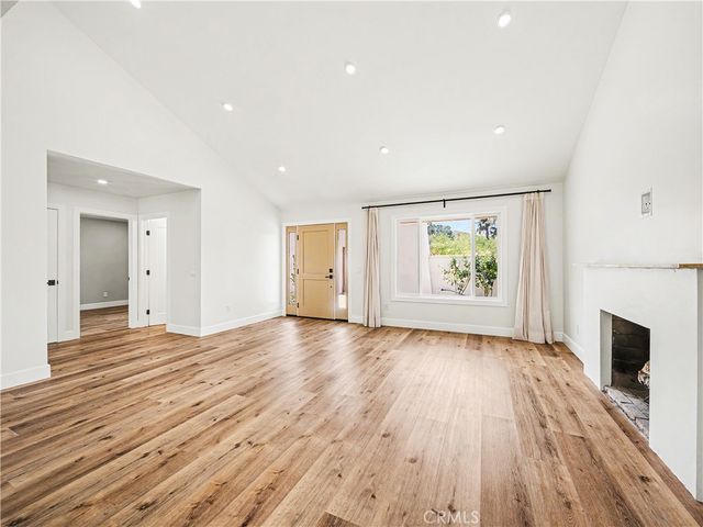 28817 Barragan, Agoura Hills, CA 91301