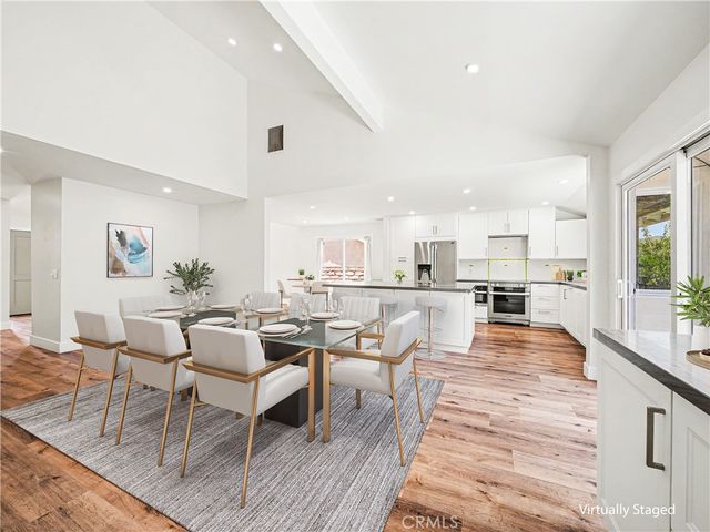 28817 Barragan, Agoura Hills, CA 91301