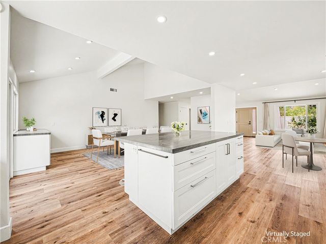 28817 Barragan, Agoura Hills, CA 91301