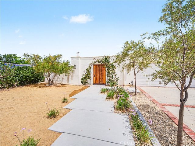 28817 Barragan, Agoura Hills, CA 91301