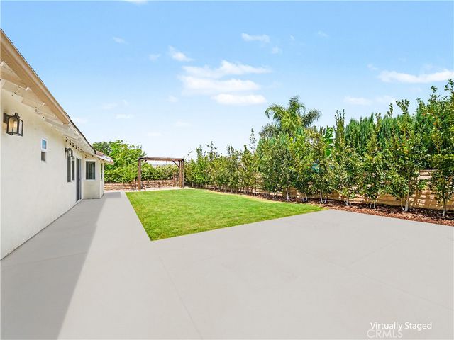 28817 Barragan, Agoura Hills, CA 91301