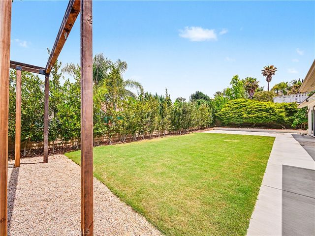 28817 Barragan, Agoura Hills, CA 91301