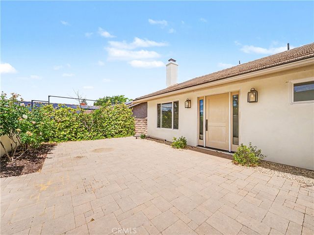 28817 Barragan, Agoura Hills, CA 91301